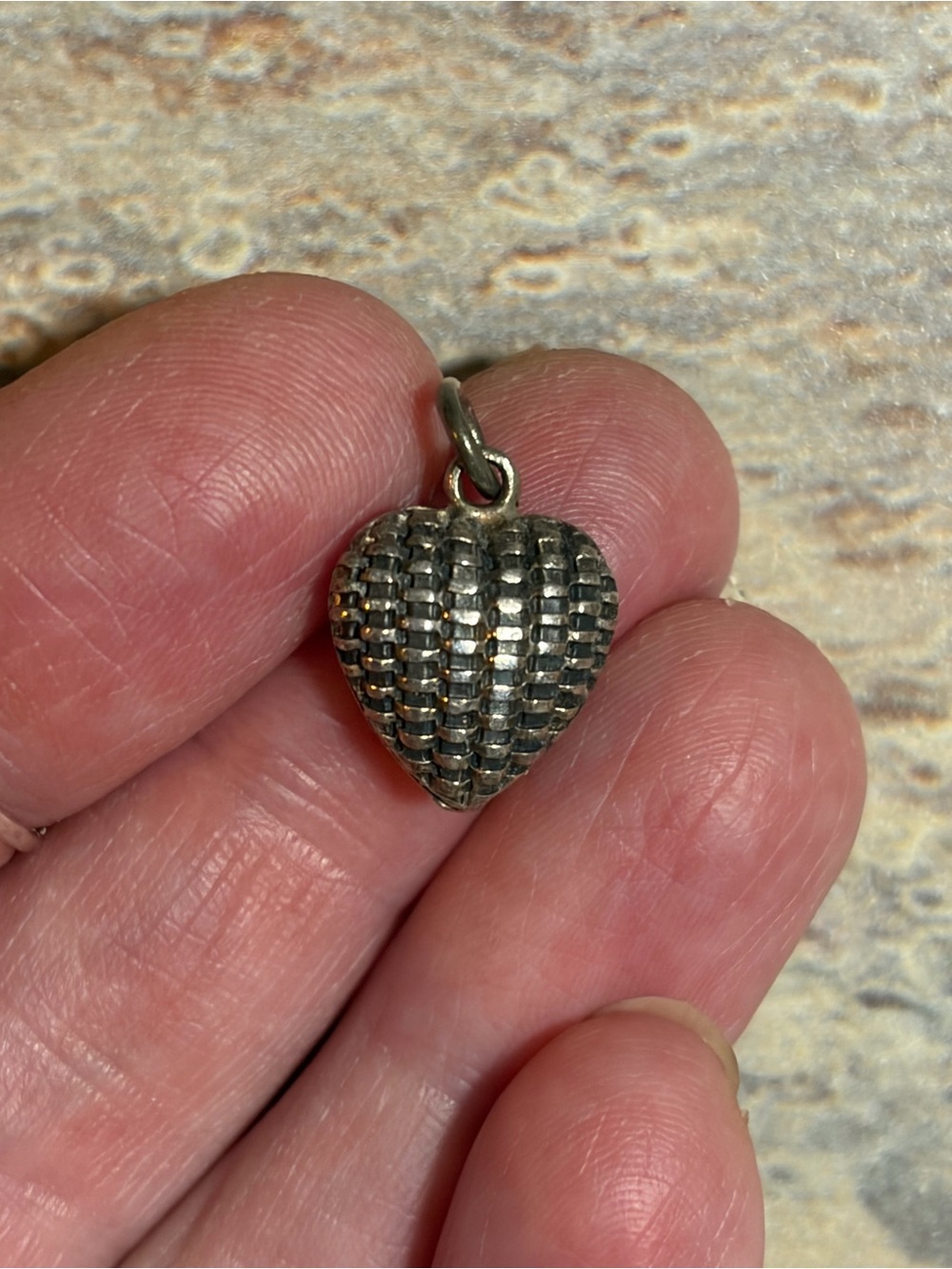 Antique Sterling Silver Weaved Like Design Sweetheart Pendant